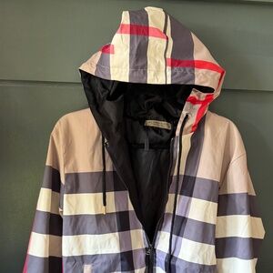 Burberry Oversized Vintage Check Hooded Jacket – Women’s Large – Beige/Red/Black